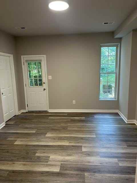 843 Fairview Village Ct - Photo 5 of 9