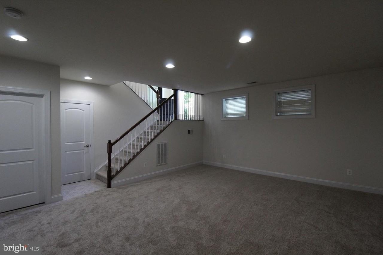 43360 Old Ryan Rd - Photo 5 of 50