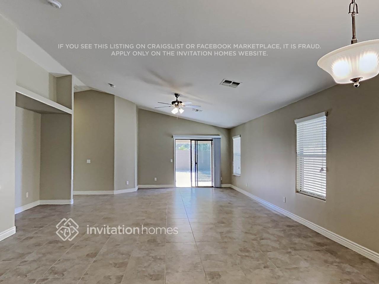 9403 W Miami St - Photo 3 of 18