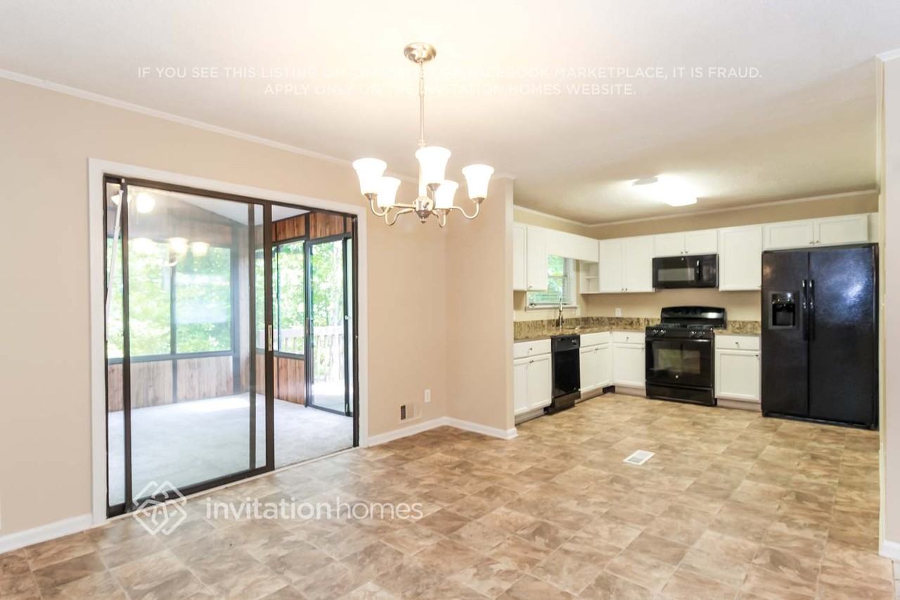 3968 Valley Brook Rd - Photo 5 of 19