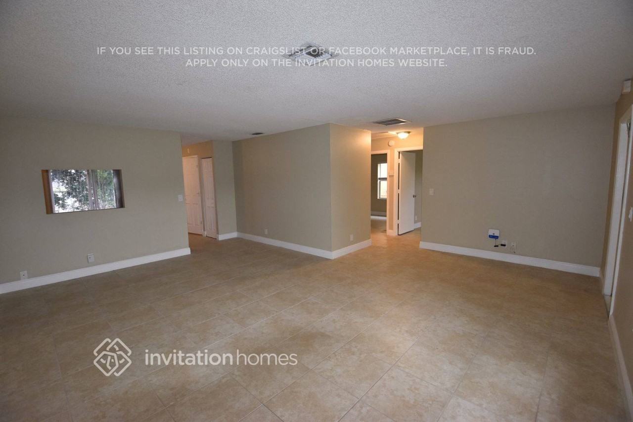 6098 Westfall Rd - Photo 2 of 9