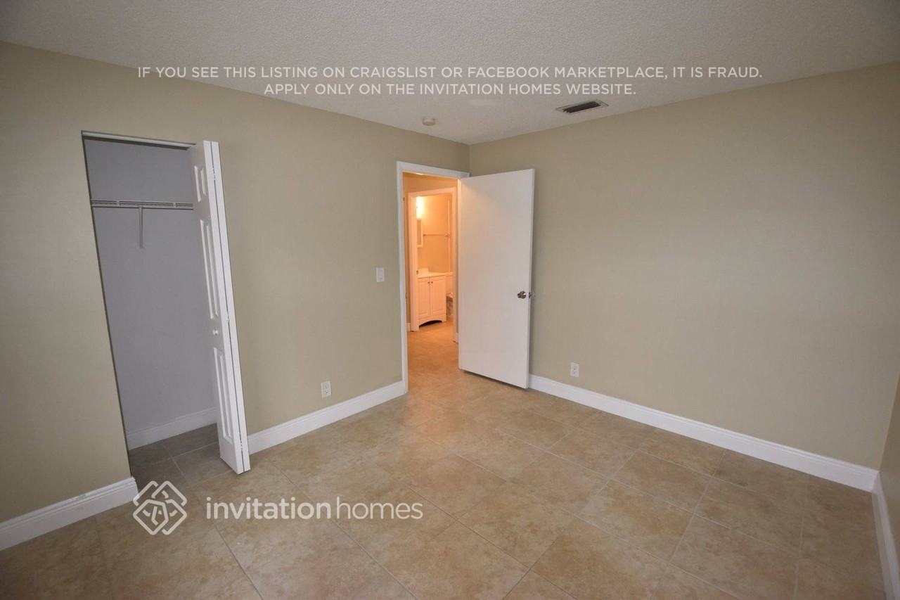 6098 Westfall Rd - Photo 4 of 9