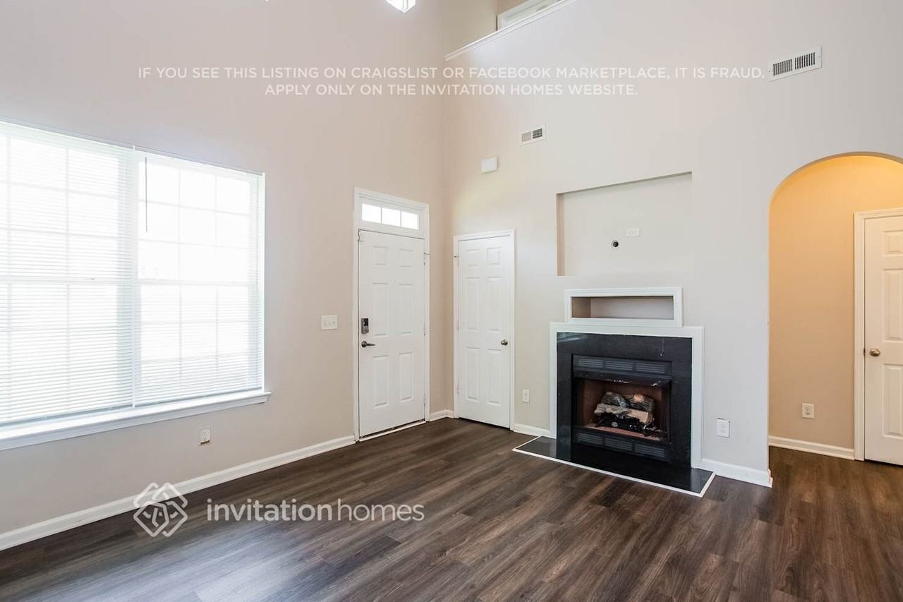 3519 Gibbon Terrace Ct - Photo 5 of 18
