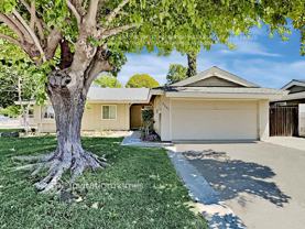2501 Cordova Ln - Photo 1 of 1