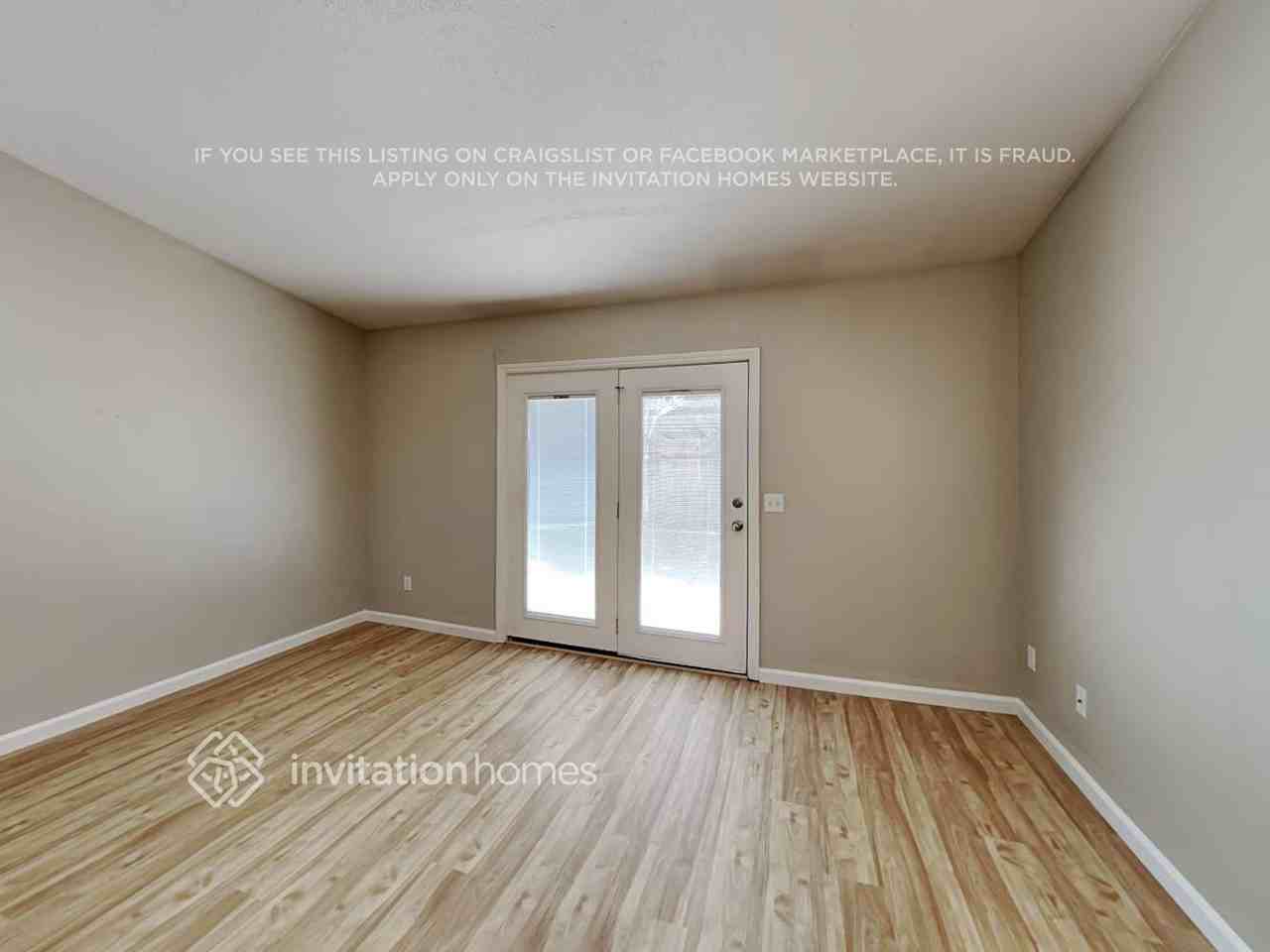137 Catalpa Ln - Photo 5 of 10