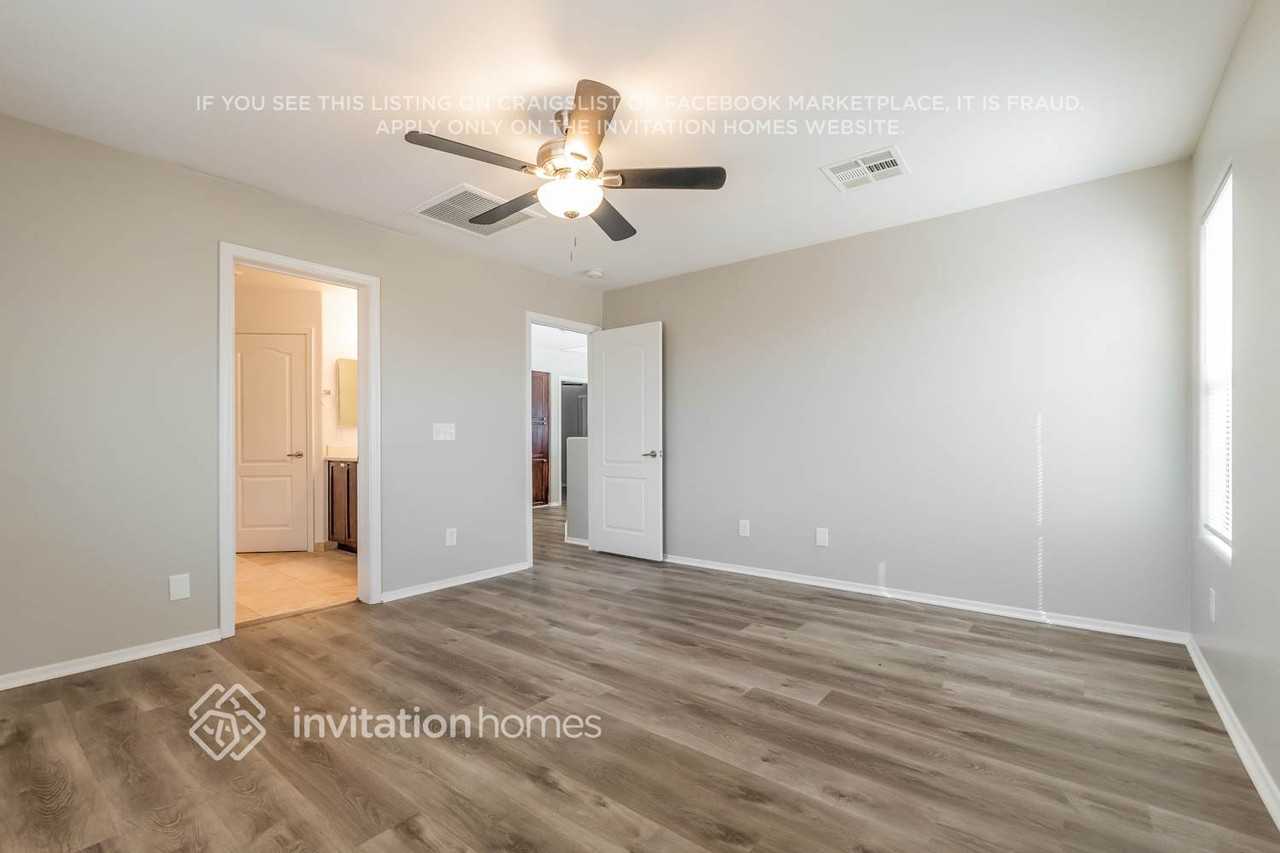 6521 W Yellow Bird Ln - Photo 5 of 15