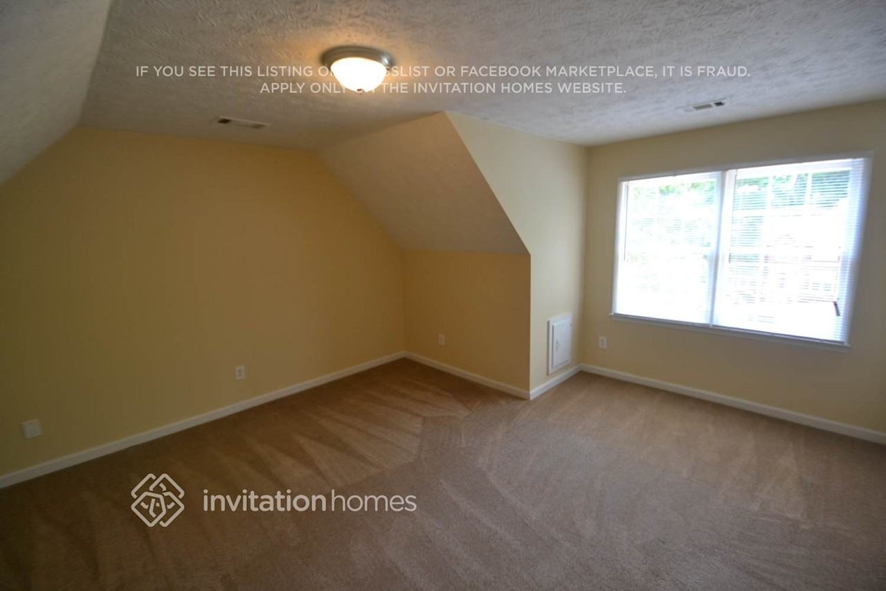 2870 Spring Ridge Cir - Photo 6 of 10