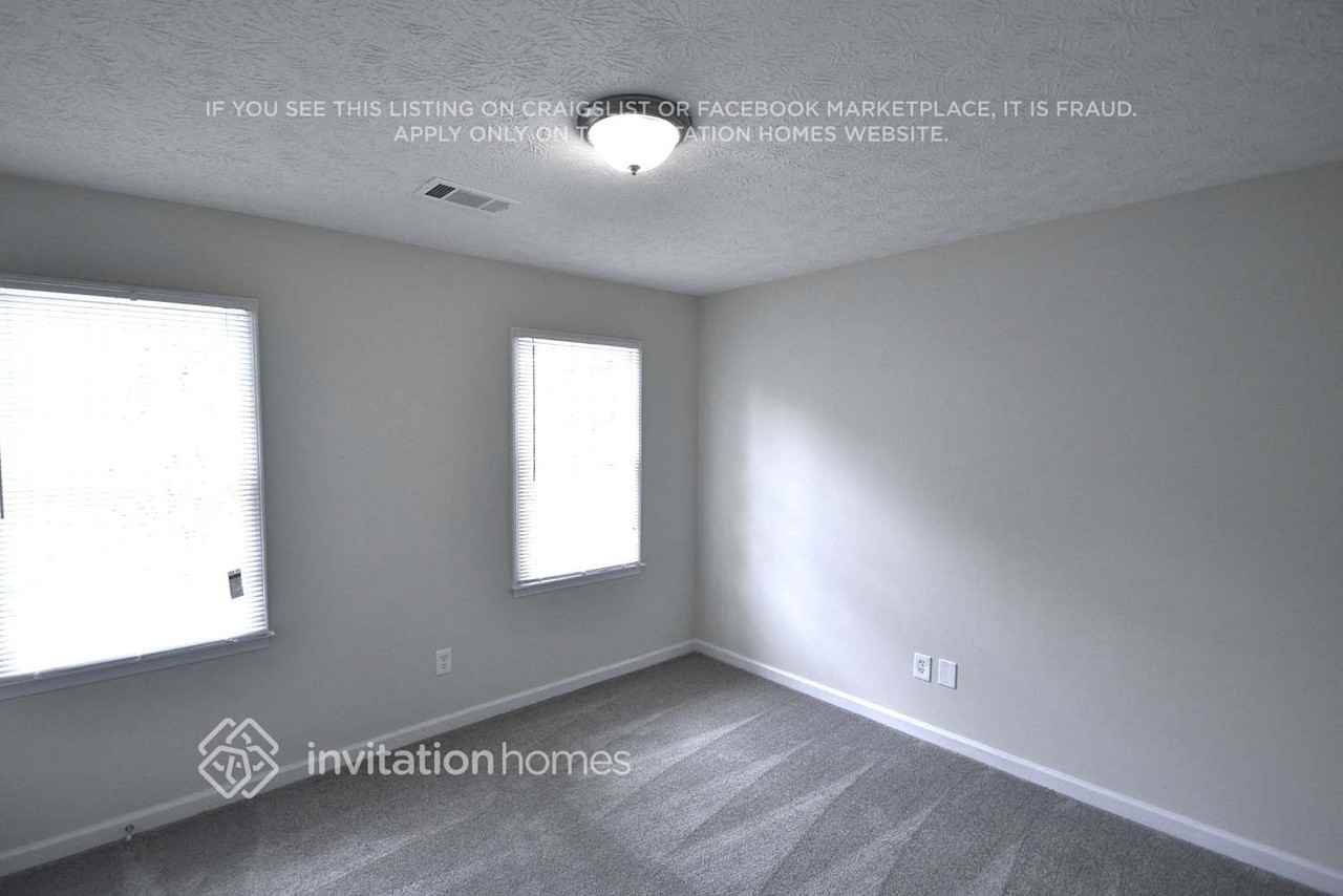 2870 Spring Ridge Cir - Photo 7 of 10