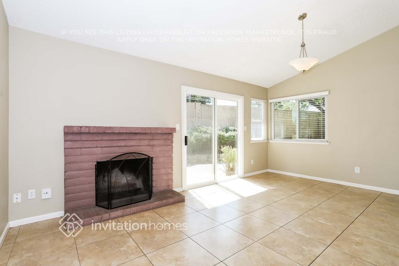 4913 Adorn Ct - Photo 5 of 16