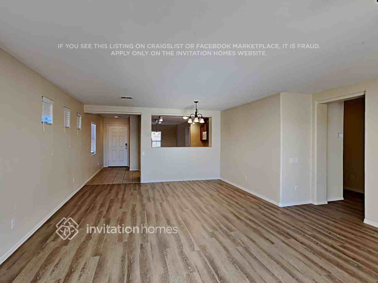 43893 W Cowpath Rd - Photo 5 of 17