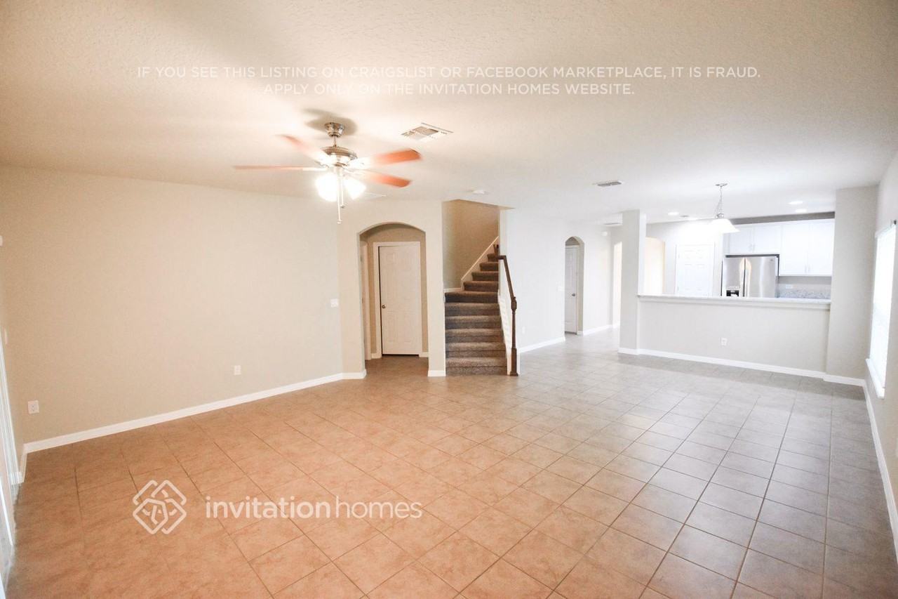 14140 Waterford Creek Blvd - Photo 2 of 14