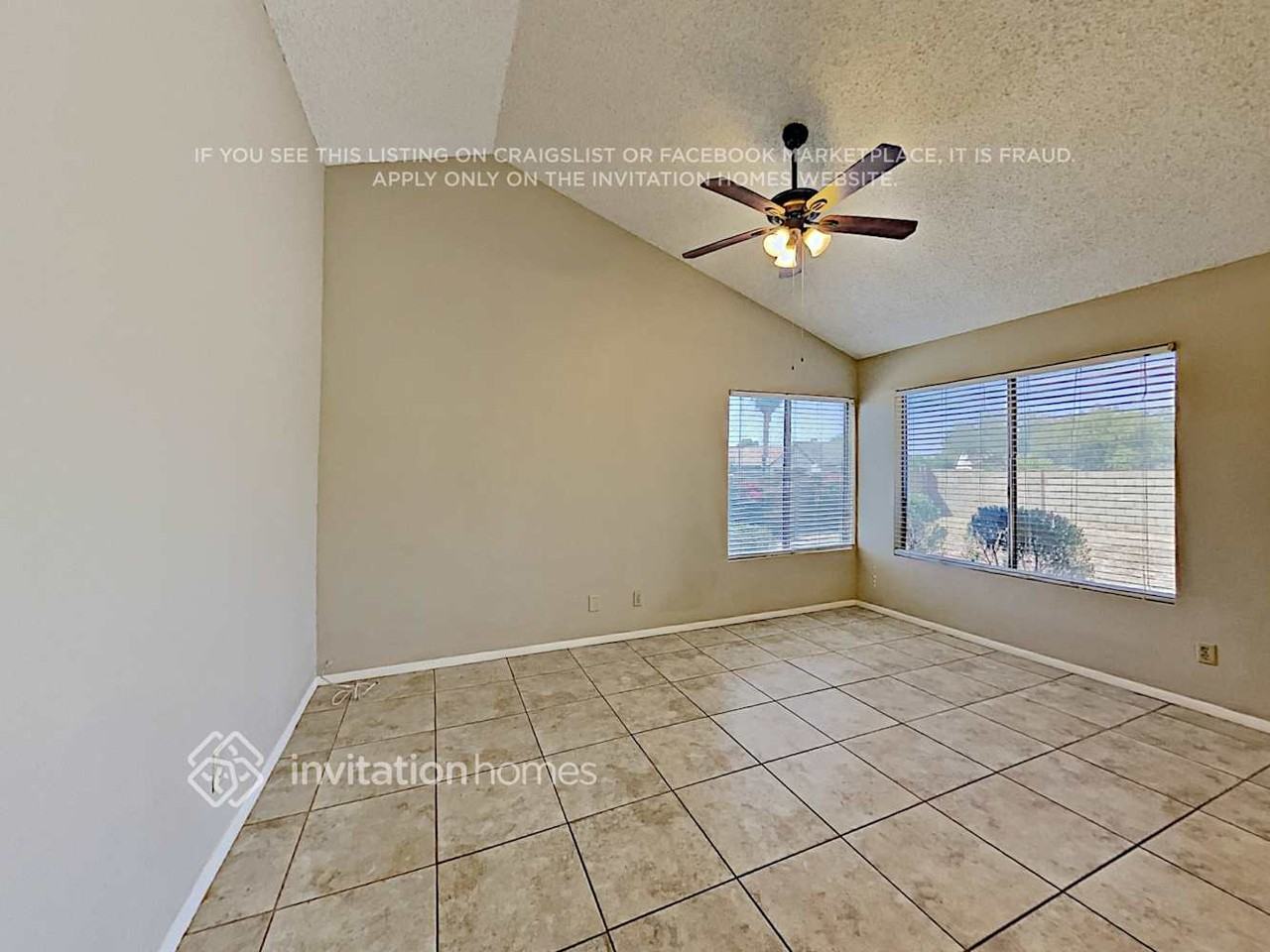 13020 N 55th Dr - Photo 6 of 17