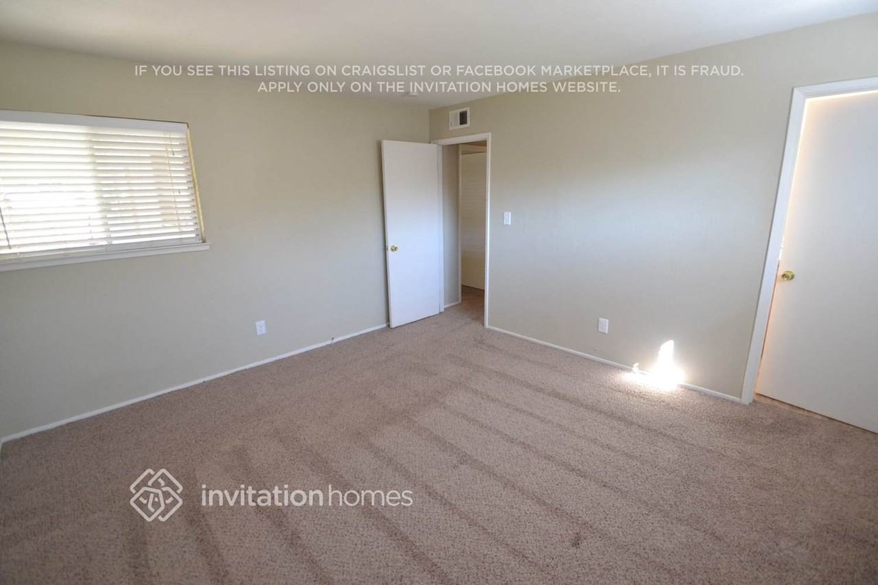 7740 Aptos Cir - Photo 7 of 10
