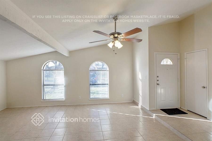 4121 Staghorn Cir S - Photo 2 of 17