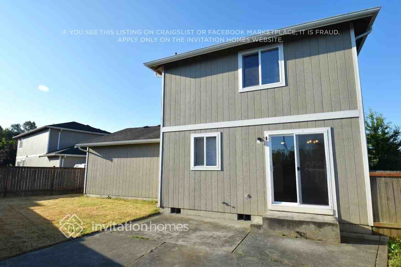 1022 85th Dr Ne - Photo 4 of 5