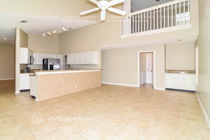 5215 Nw 51st Ct - Photo 7 of 16
