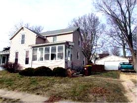 726 W Chestnut St #1 - Photo 1 of 1