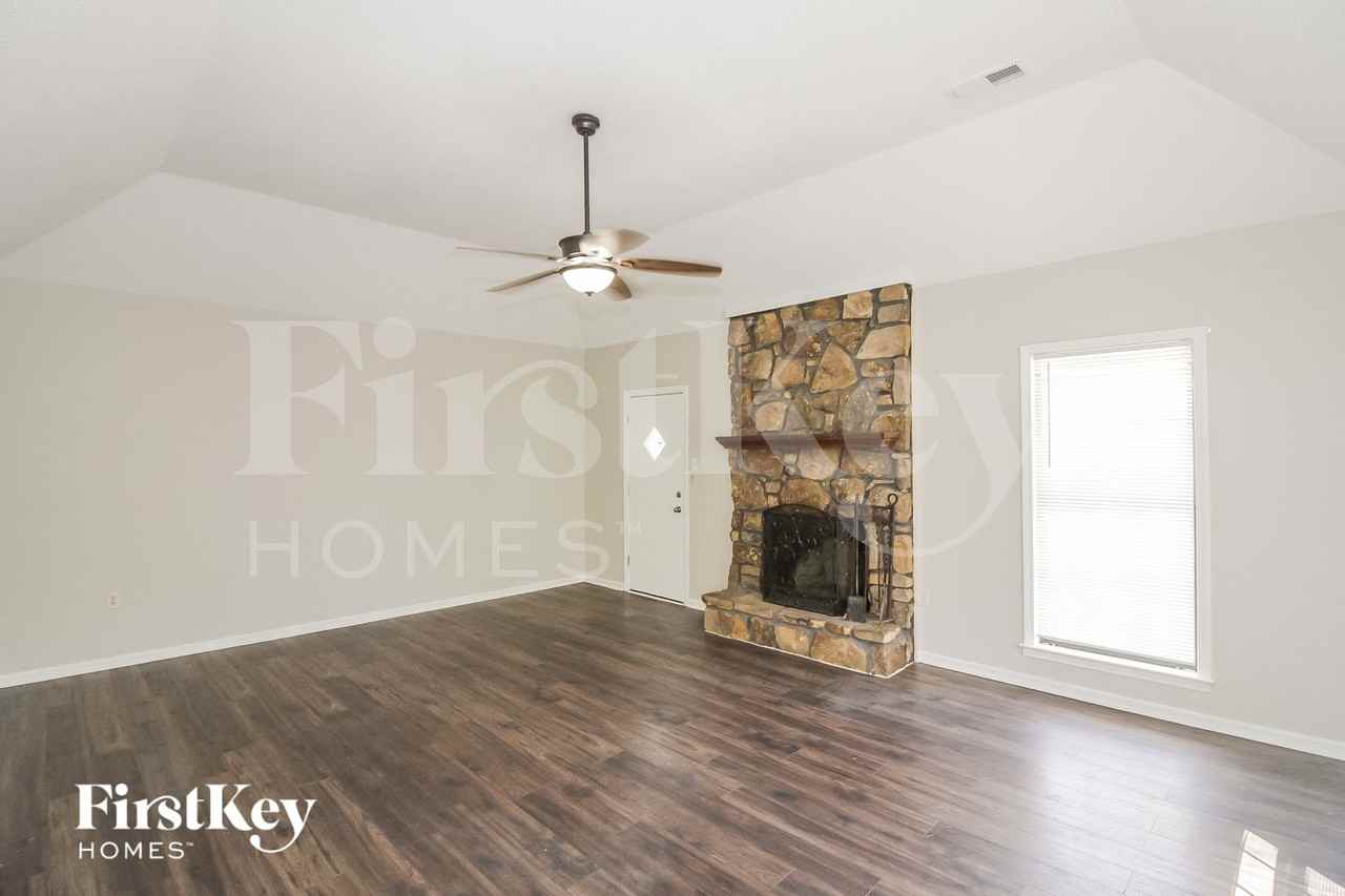 7134 Markim Dr - Photo 2 of 14