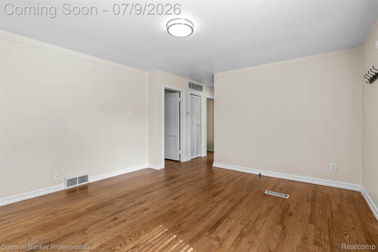 3203 Goodrich St - Photo 4 of 19