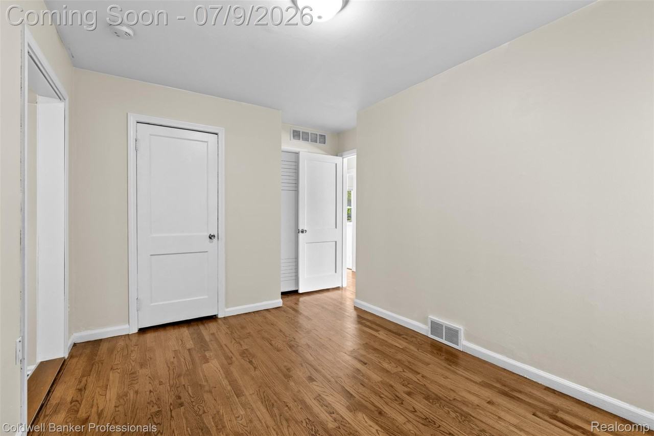 3203 Goodrich St - Photo 6 of 19