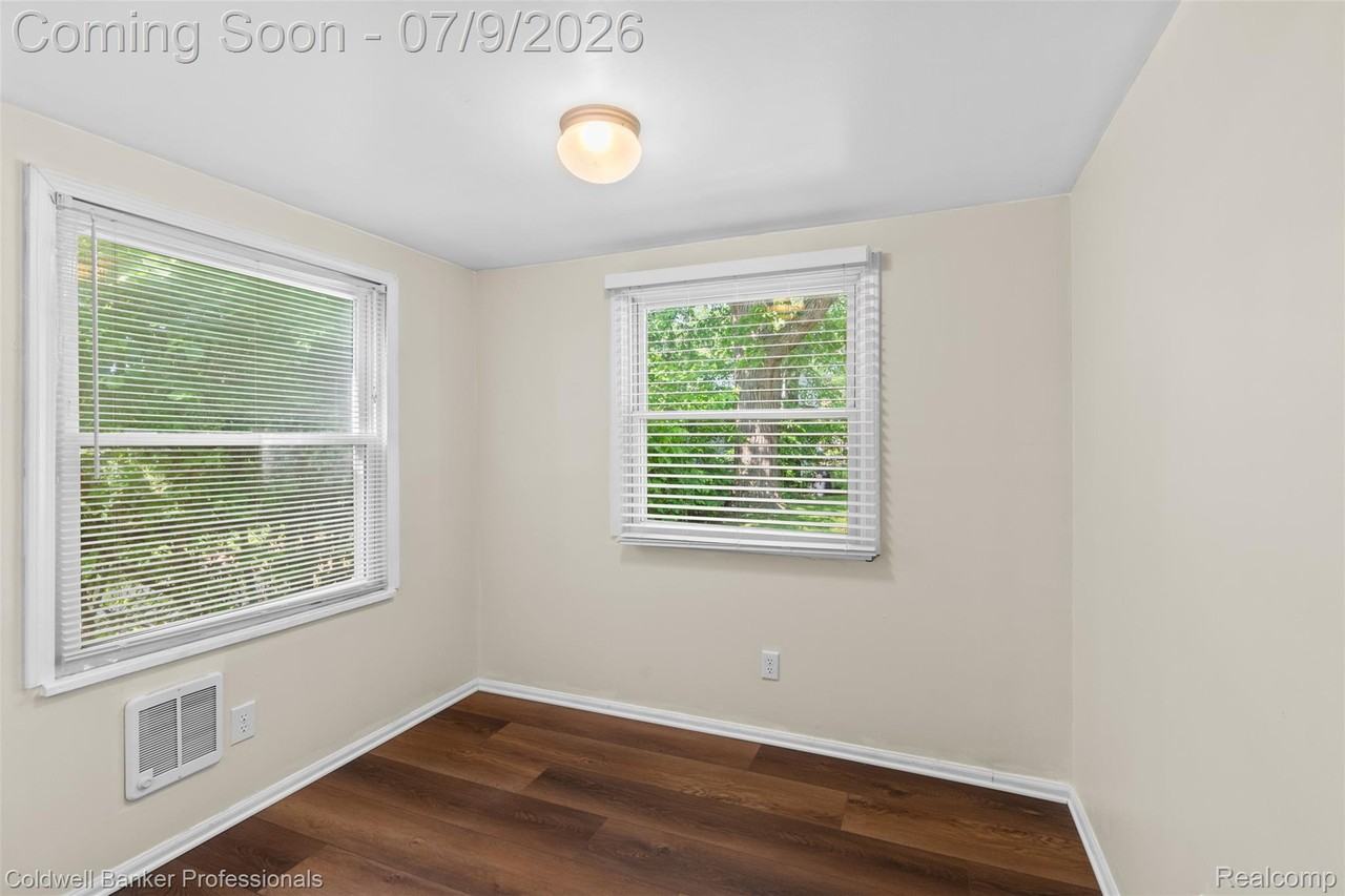 3203 Goodrich St - Photo 7 of 19