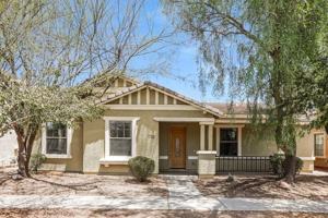 featured image of 3258 E Ivanhoe St