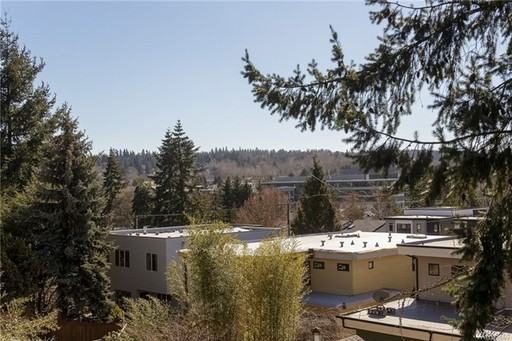 319 8th Ave - Photo 3 of 20