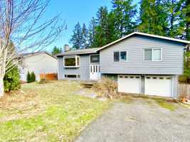 featured image of 1524 172nd Pl Ne