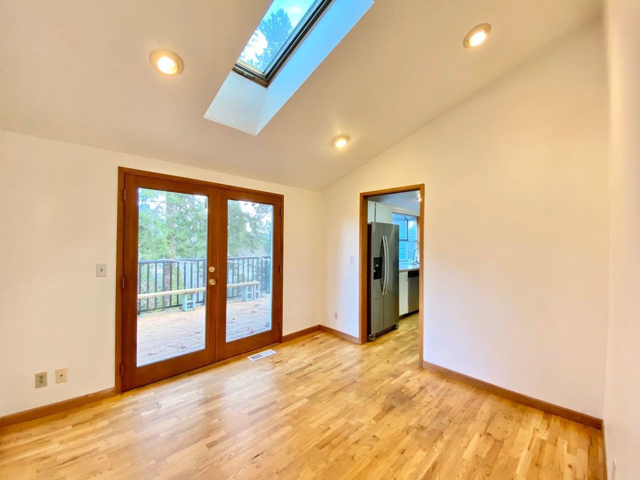 1524 172nd Pl Ne - Photo 6 of 17