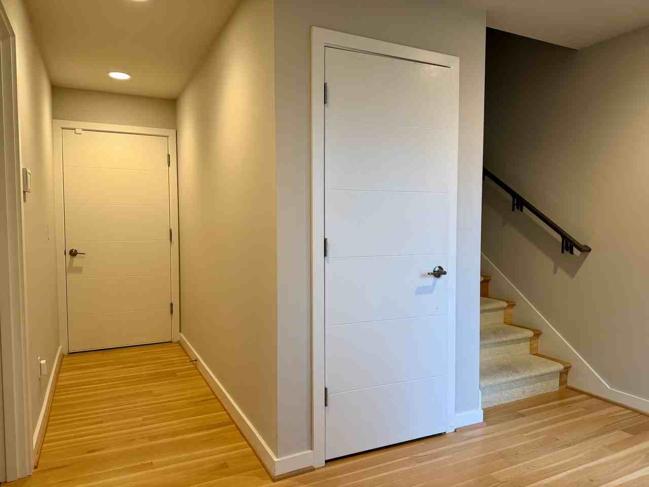 2026 Nw 62nd St - Photo 3 of 33