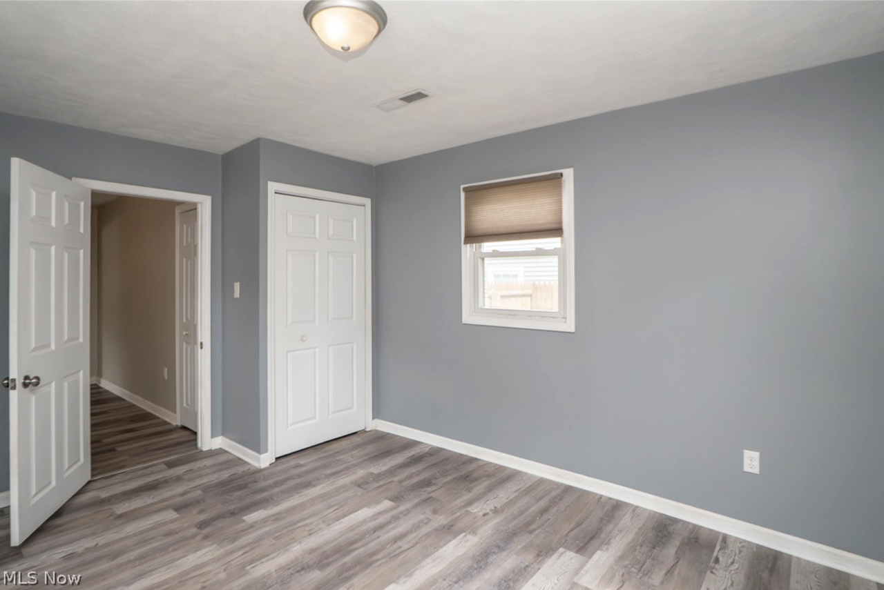 1060 Orchard Ave Ne #1060 - Photo 5 of 20