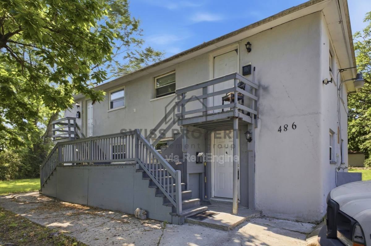486 Hanley St #A - Photo 2 of 10