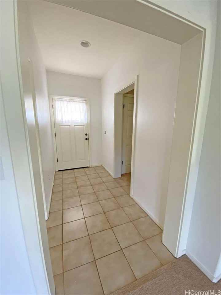 92-1078 Olani St #4-4 - Photo 2 of 23
