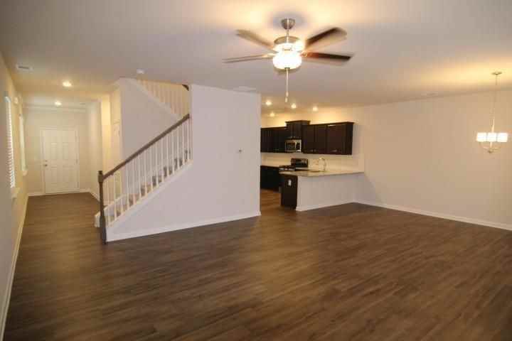 51 Briarwood Dr E - Photo 3 of 26