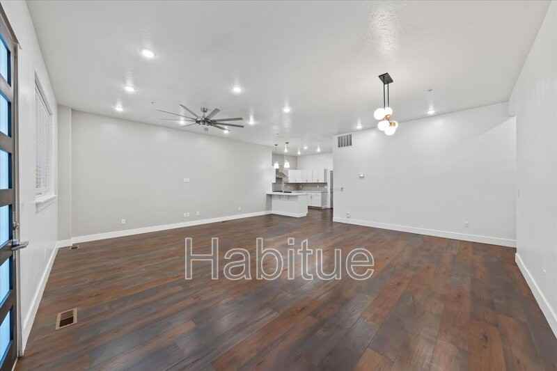 1424 W Front St #101 - Photo 5 of 28