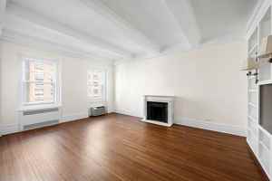 featured image of 969 Park Ave #6C
