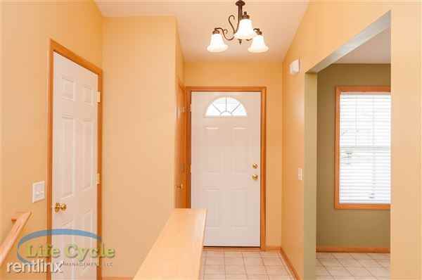 1163 Angels Trace Dr SW - Photo 2 of 16