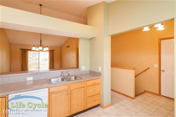 1163 Angels Trace Dr SW - Photo 3 of 16