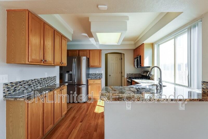 20061 Mitchell Cir - Photo 4 of 19