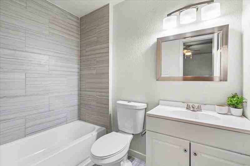 826 King Albert St - Photo 6 of 29