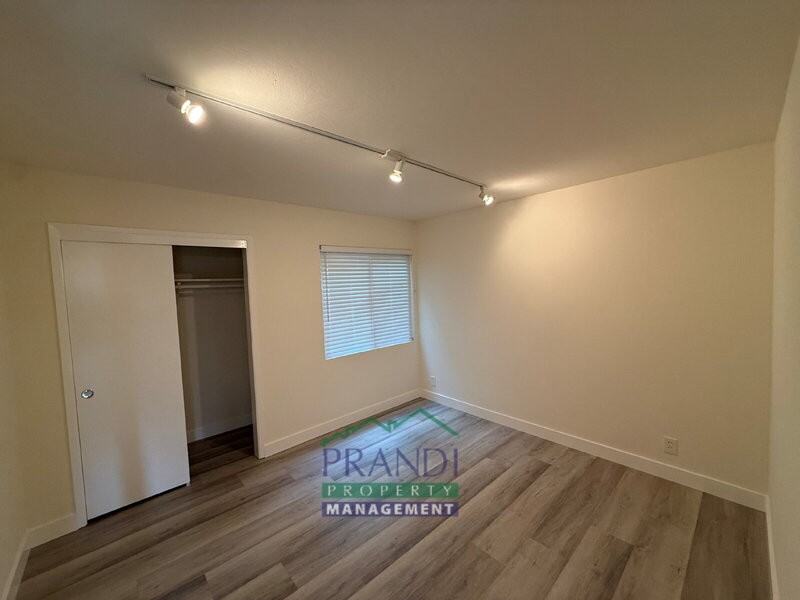 120 Buchanan Dr - Photo 7 of 9