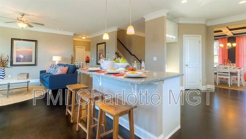 1120 Walbury Hill Rd - Photo 7 of 40