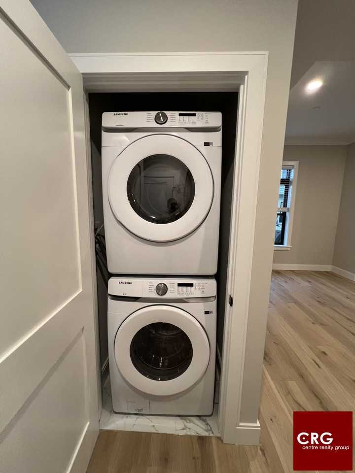 156 Everett St #101A - Photo 3 of 11
