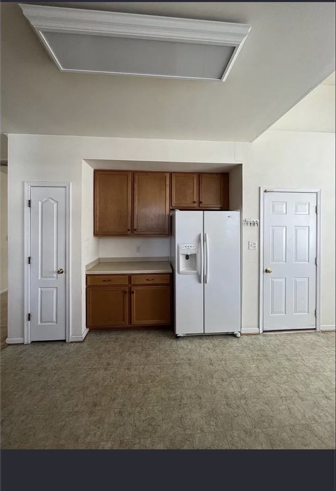 3933 Runey Dr #NA - Photo 6 of 21