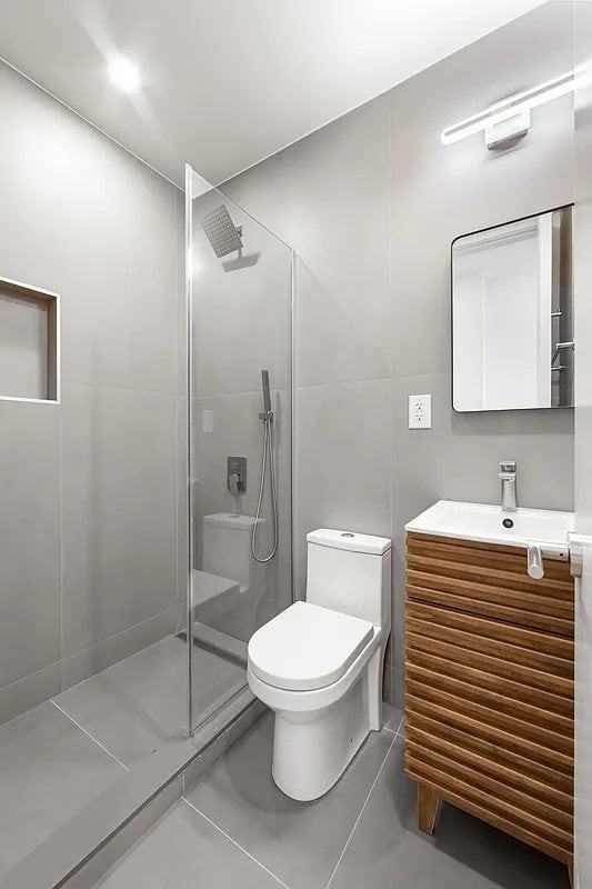 141 2nd Ave #20 - Photo 7 of 8