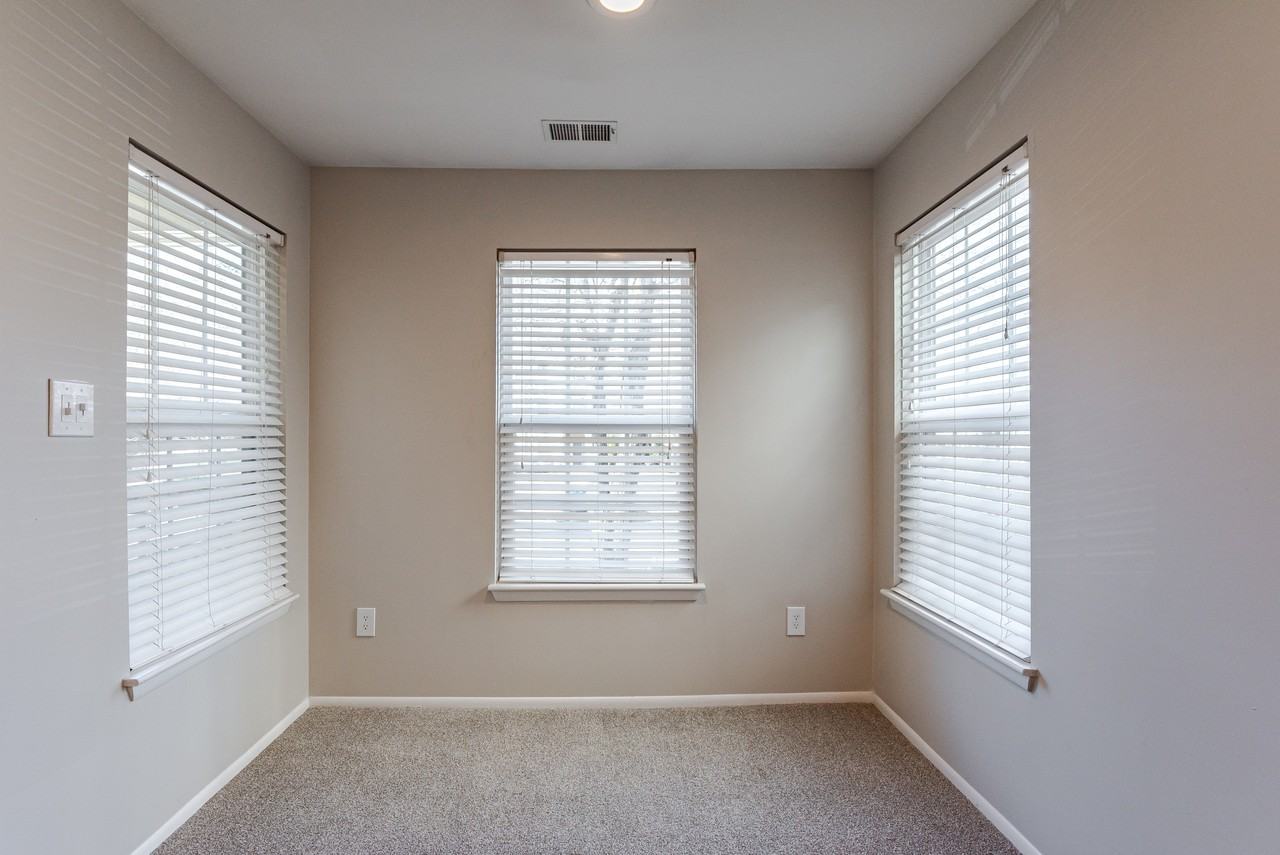 Hunter's Chase Apartments - Photo 5 of 24
