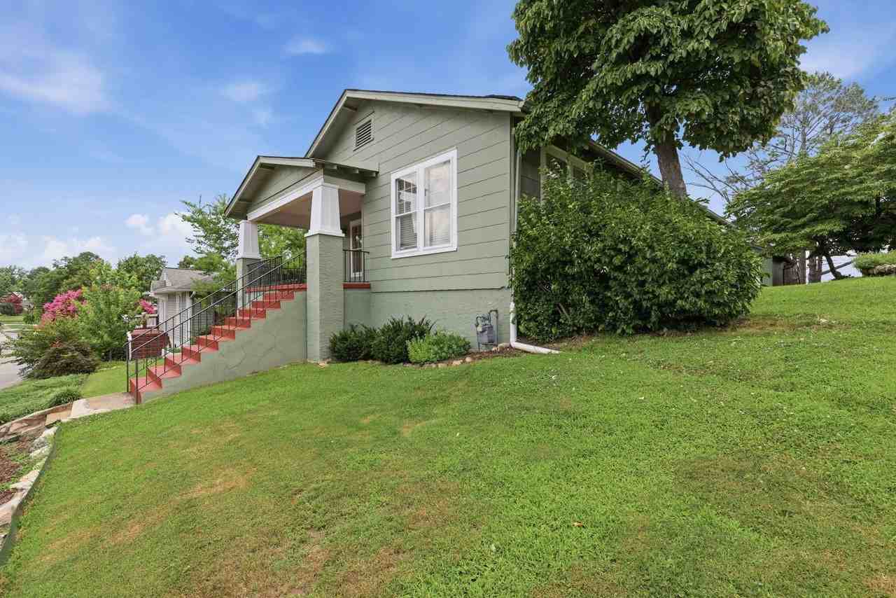 1105 Westwood Ave - Photo 3 of 24