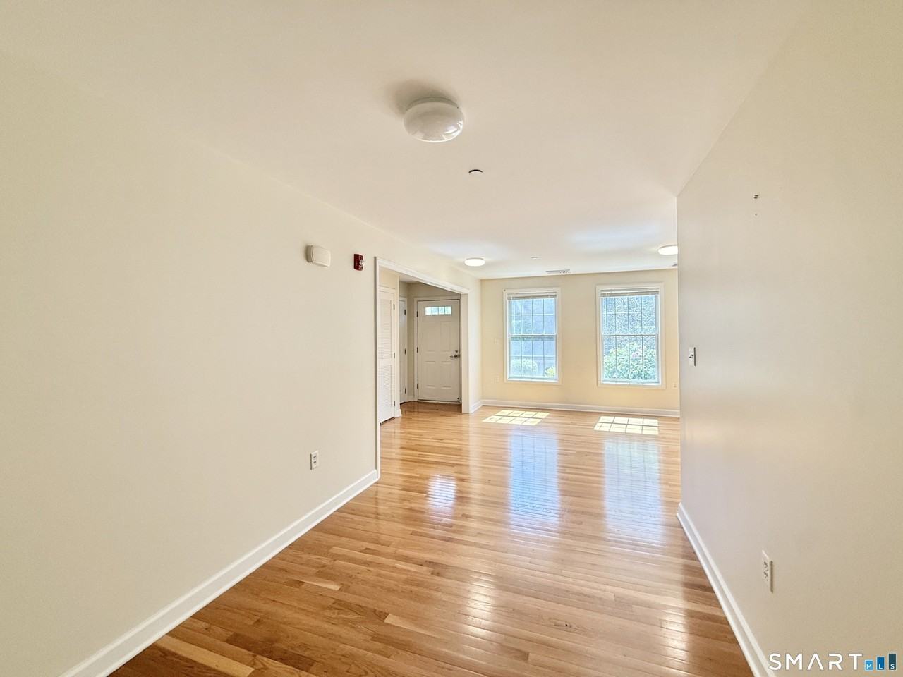 7 Birch Dr #7 - Photo 6 of 19