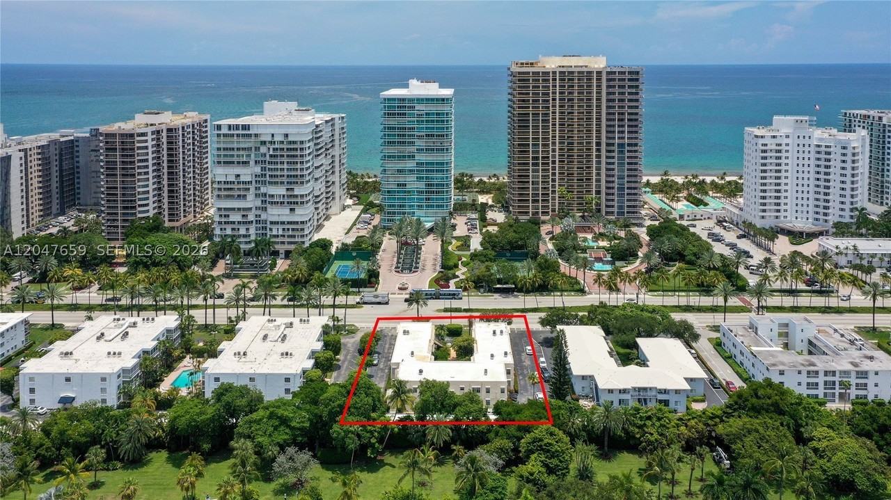 9940 Collins Ave #10