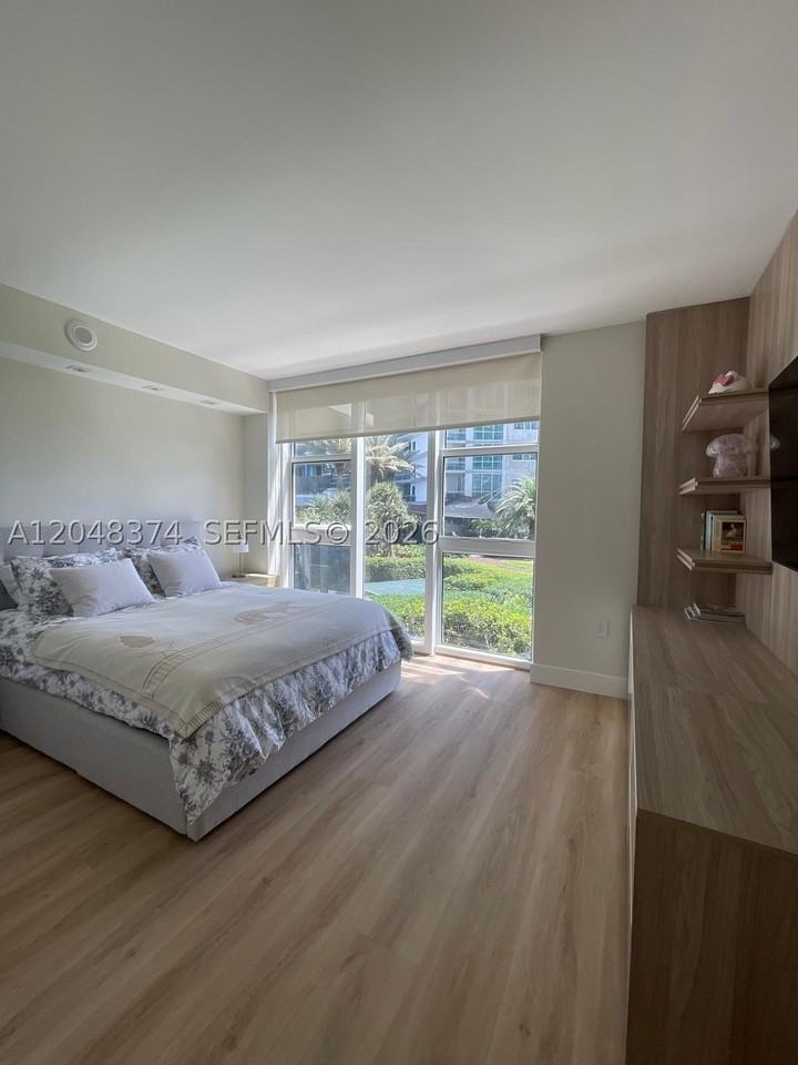 10275 Collins Ave #333 - Photo 7 of 26